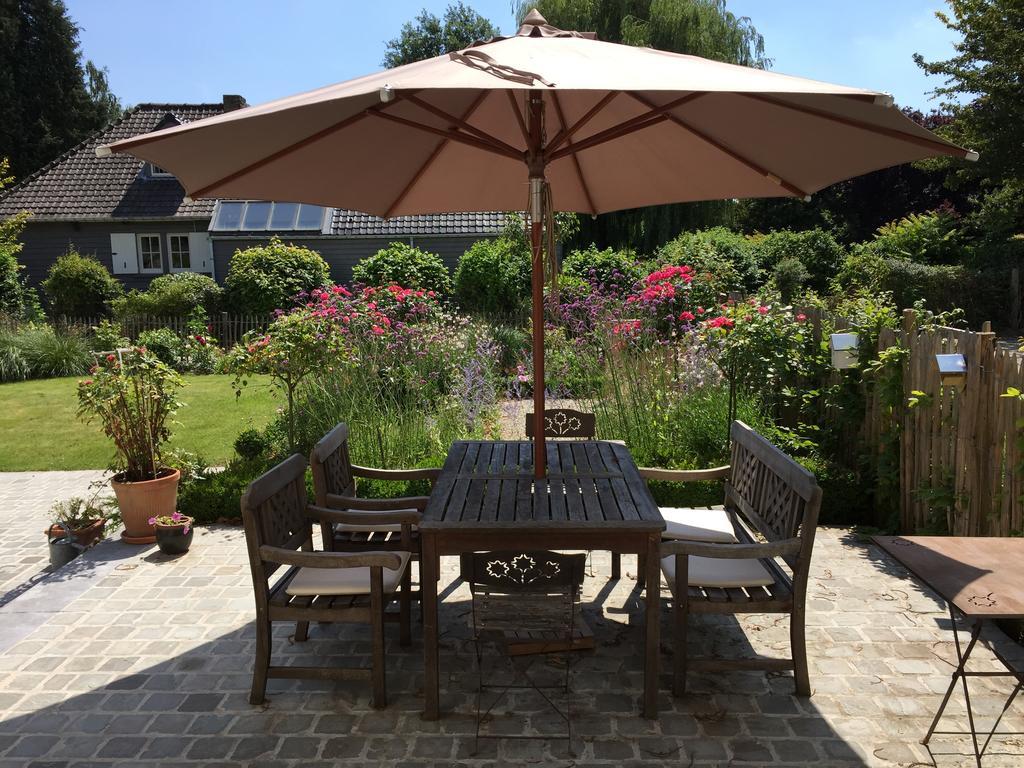 Le Chataignier Hotel Wezembeek-Oppem Luaran gambar